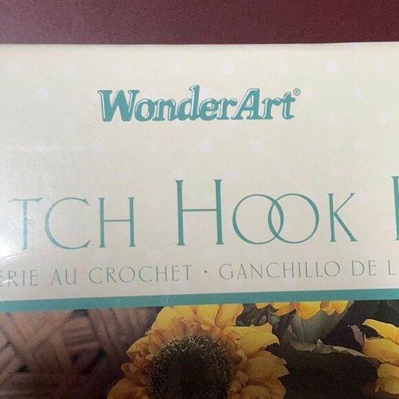 WonderArt Sunflower Latch Hook Kit - Picture 7 of 7